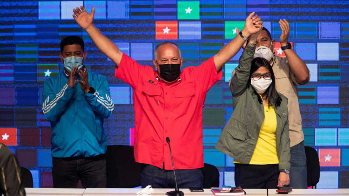 Dieciocho tachan de ilegales las elecciones en Venezuela; México y Argentina callan