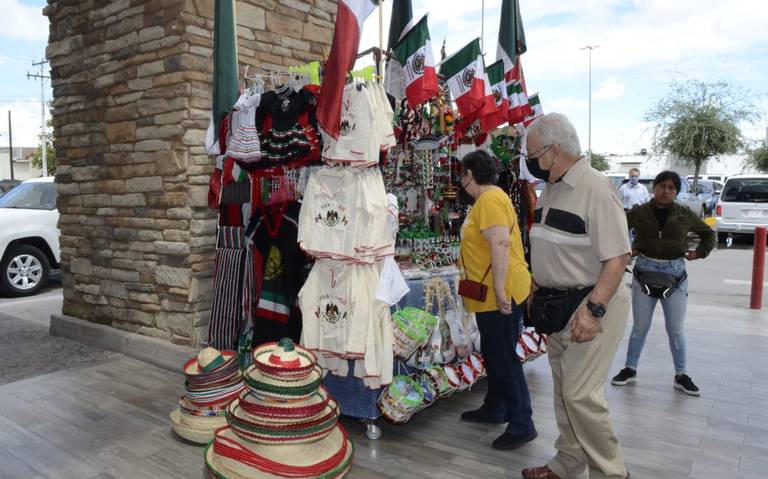 Comienzan ventas de artículos para fiestas patrias