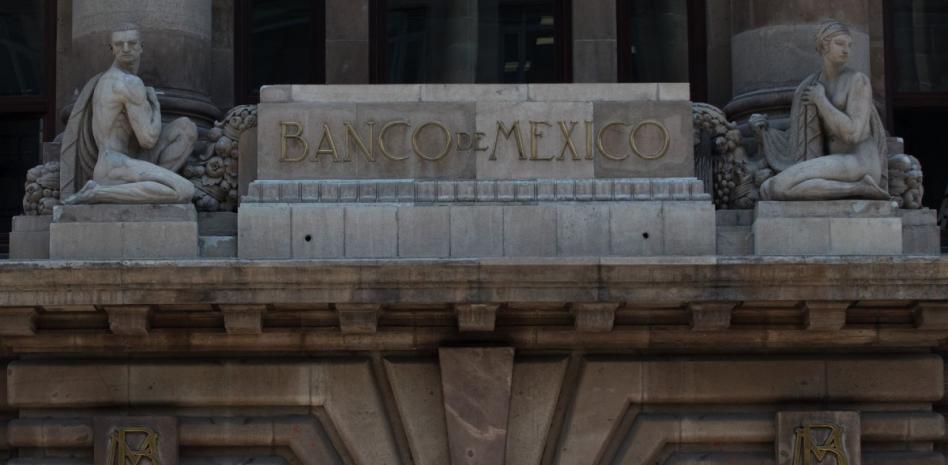 Banxico eleva a 3% el pronóstico de crecimiento del PIB