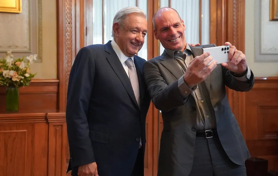 AMLO se reúne con Yanis Varoufakis, líder de izquierda de Grecia