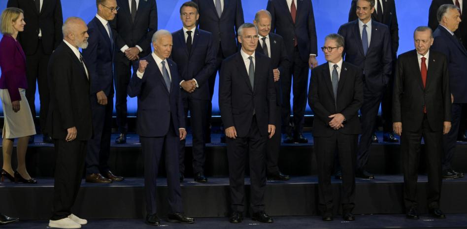 EU, Canadá y Finlandia producirán rompehielos para parar a China y Rusia en el Ártico