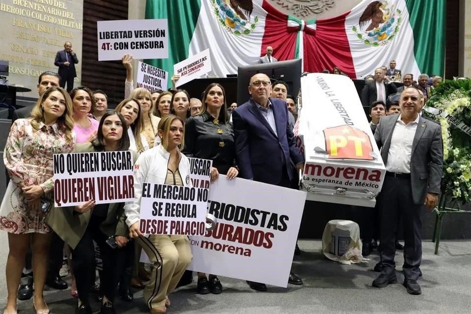 Concretan reforma en materia de telecomunicaciones