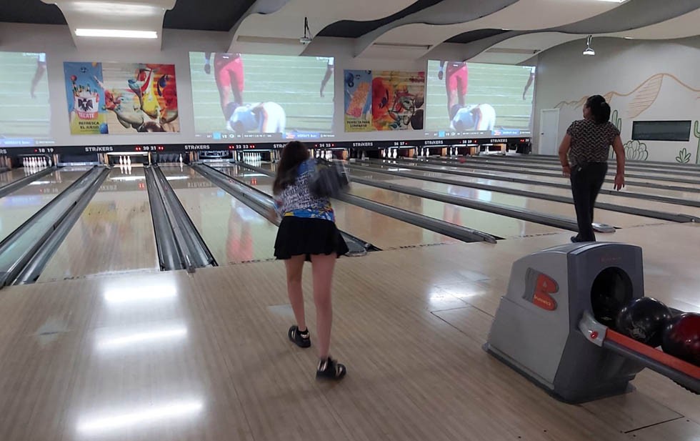 Realizan con éxito Torneo de Boliche en el Sport Fest 2025